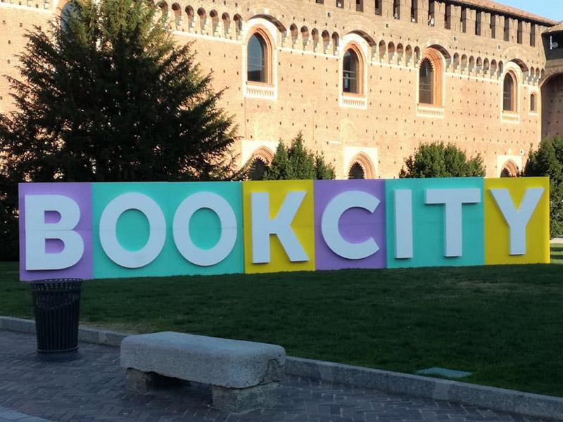 Bookcity_Milano_Castello_Sforzesco.jpg