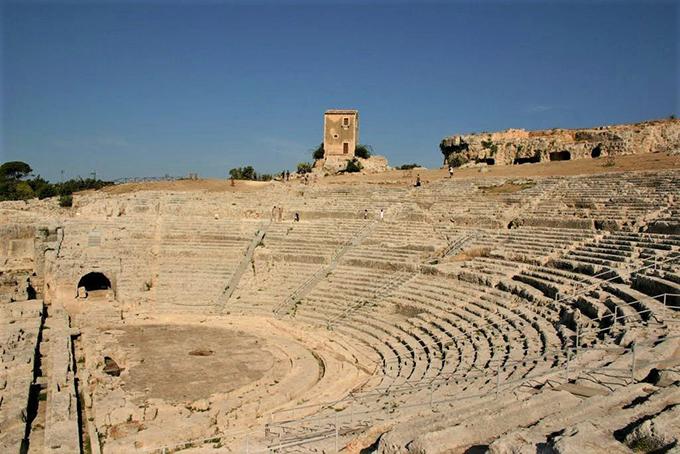 Teatro_greco.jpg