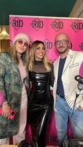Castiello_con_ospiti_Pinkhouse.jpg