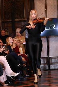 Violinista_di_Miriam_Tirinzoni.jpg